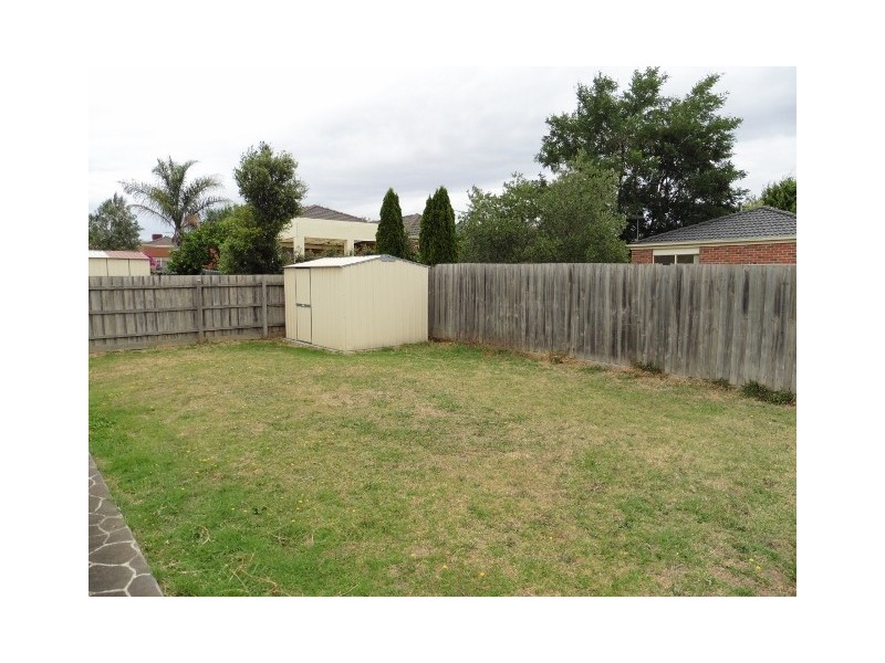 83 Golf Links Road, Berwick VIC 3806