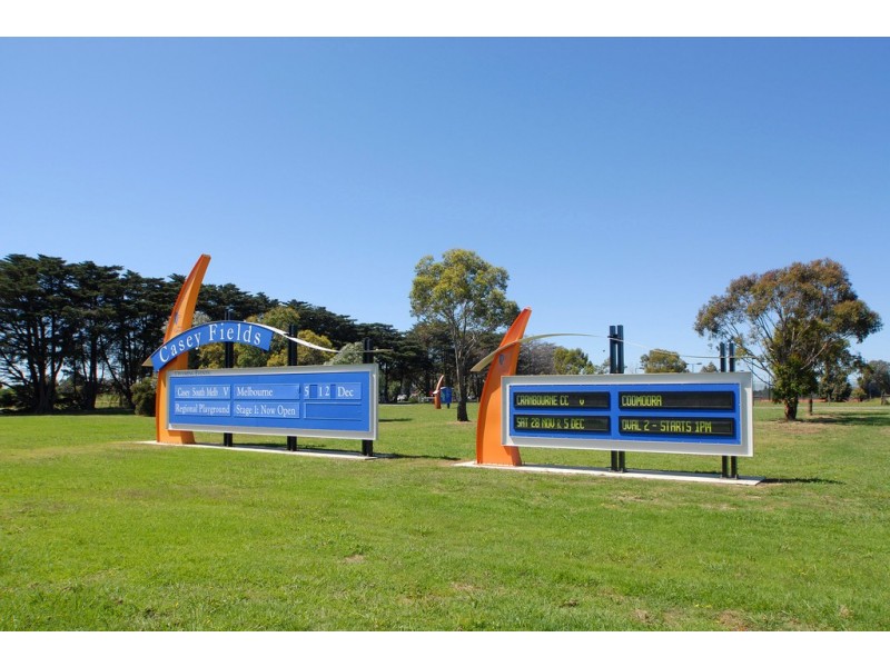 45 Alarah Boulevard, Cranbourne West VIC 3977