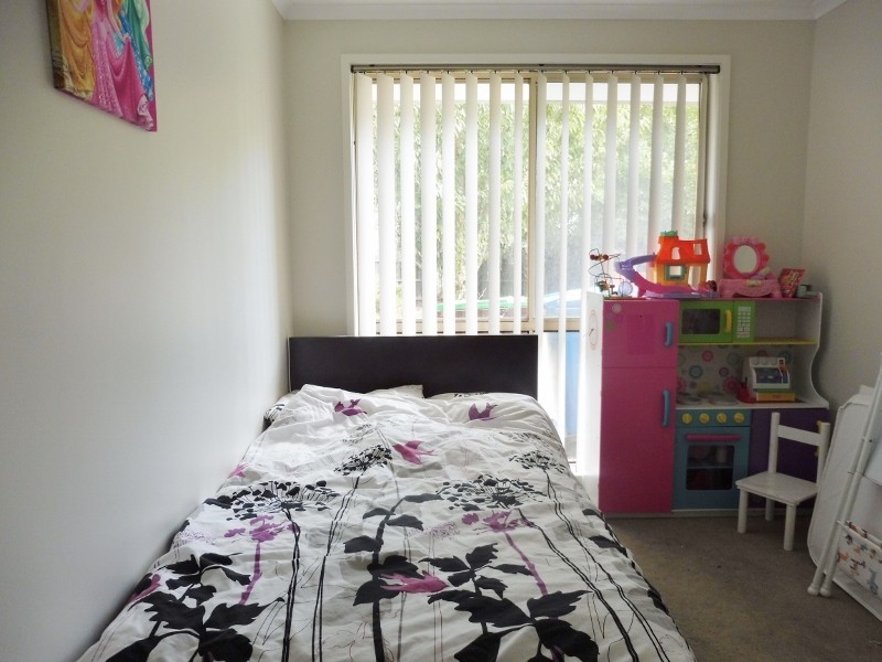 16 Joyce Street, Cranbourne West VIC 3977