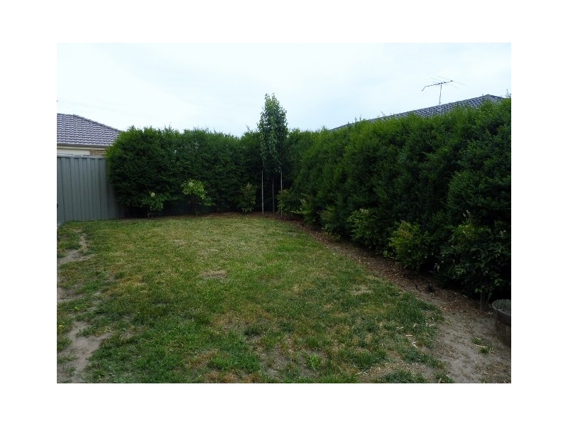57 Stately Drive, Cranbourne East VIC 3977