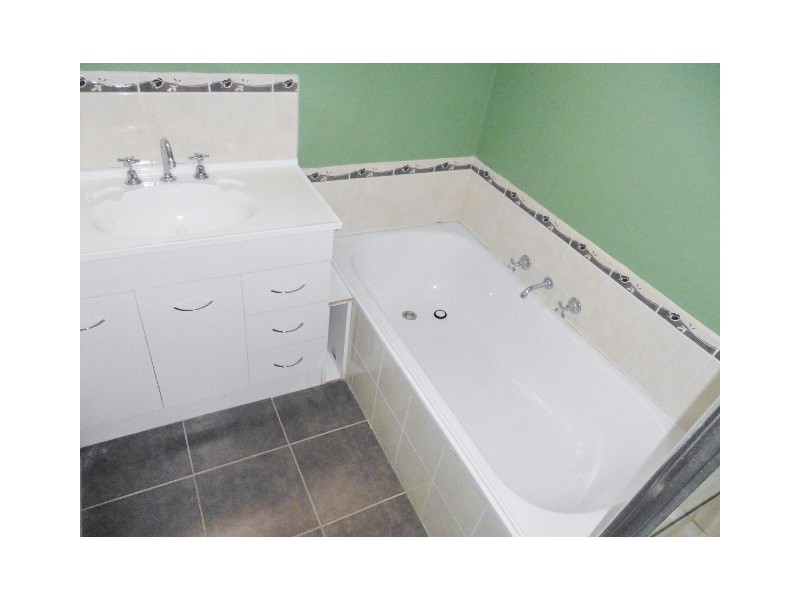 4 Costata Court, Narre Warren VIC 3805