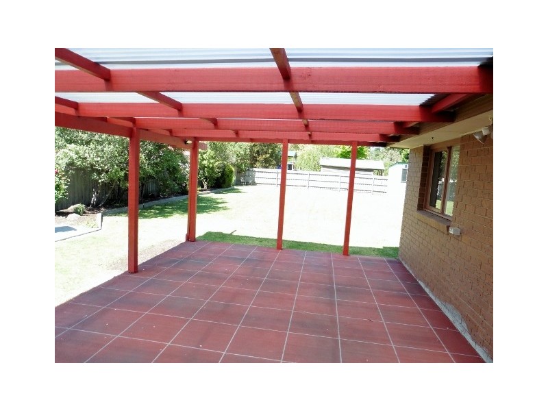 37 Maculata Drive, Cranbourne West VIC 3977