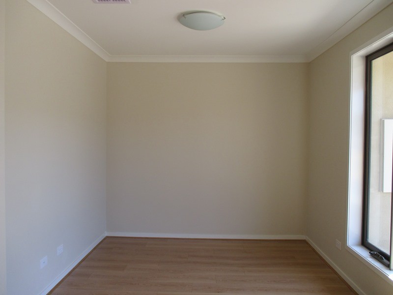 22 Selandra Boulevard, Clyde North VIC 3978