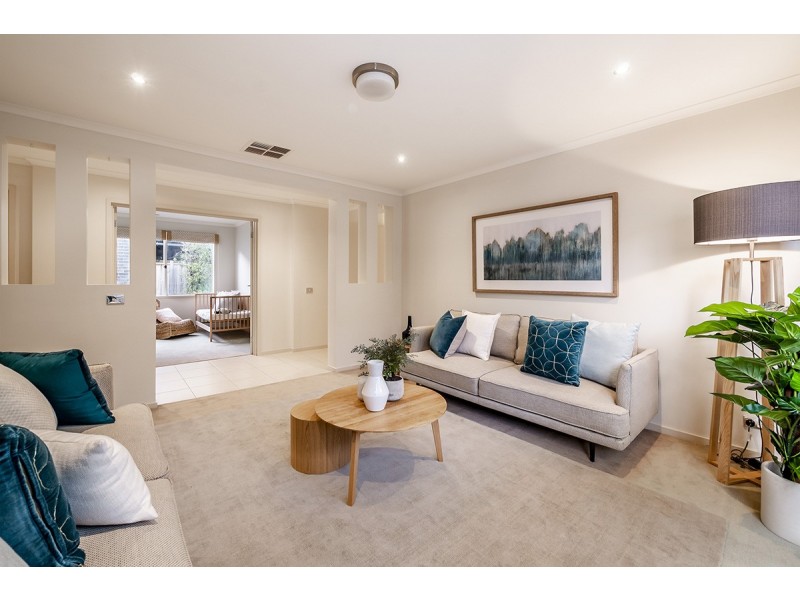 10 Colendy Close, Lyndhurst VIC 3975