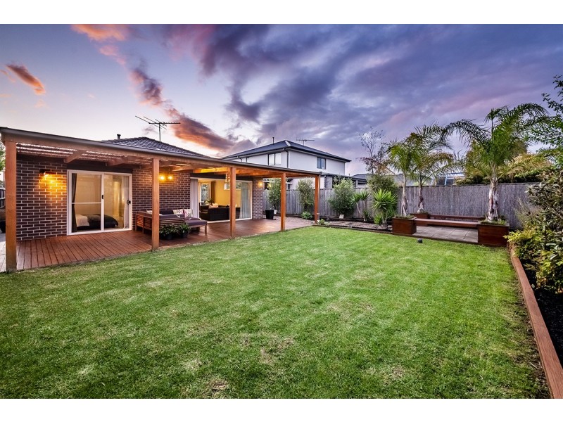 10 Colendy Close, Lyndhurst VIC 3975