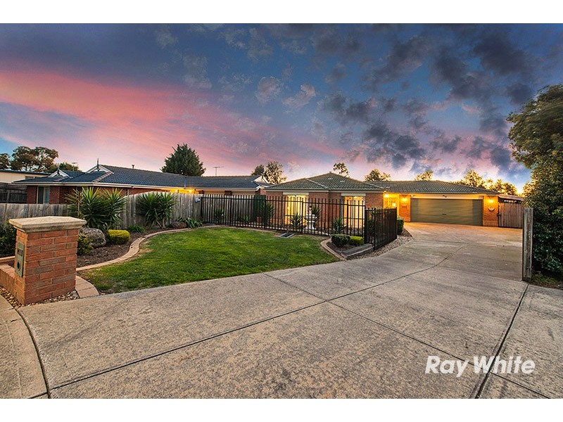3 Andre Court, Cranbourne West VIC 3977