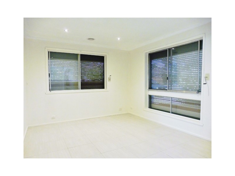 45 Loch Street, Cranbourne VIC 3977