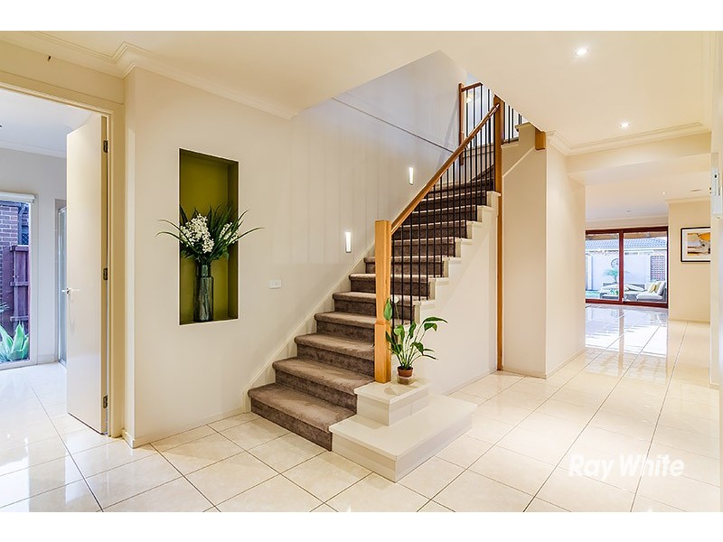 142 Boland Drive, Lyndhurst VIC 3975