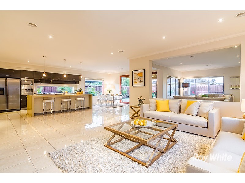 142 Boland Drive, Lyndhurst VIC 3975