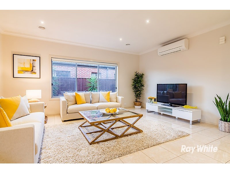 142 Boland Drive, Lyndhurst VIC 3975