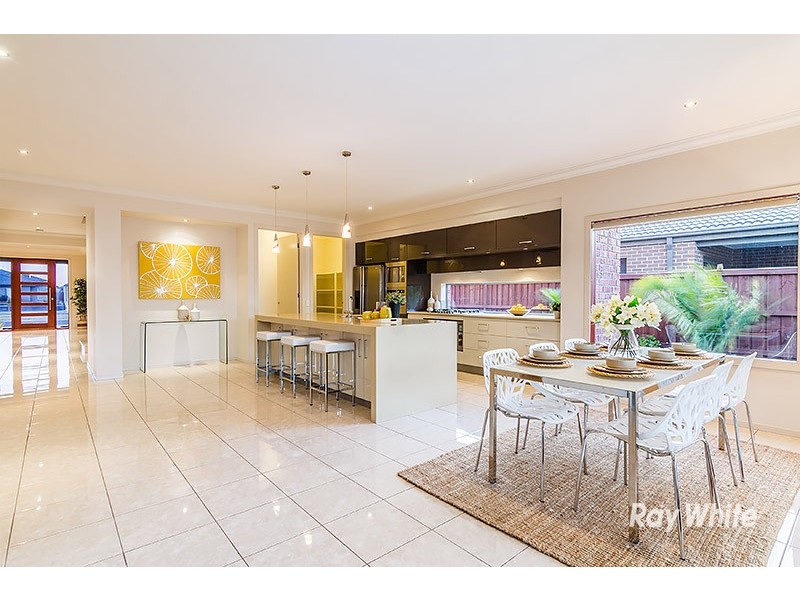 142 Boland Drive, Lyndhurst VIC 3975