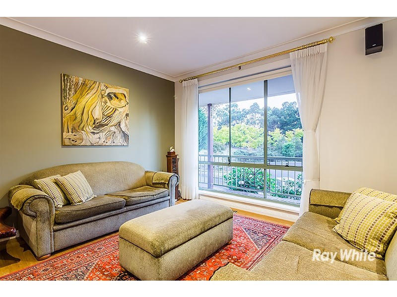 1 Cloverdale Lane, Lysterfield South VIC 3156