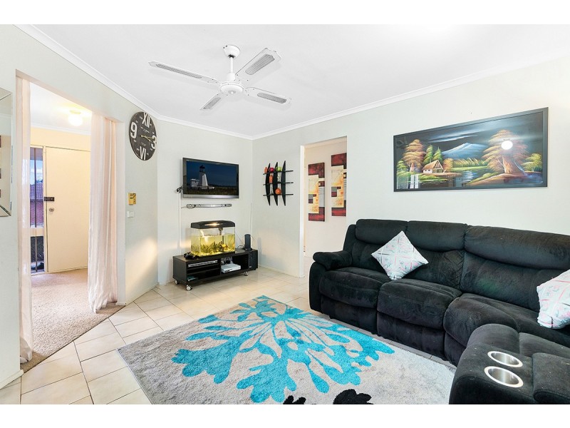 26 Maltravers Crescent, Cranbourne North VIC 3977