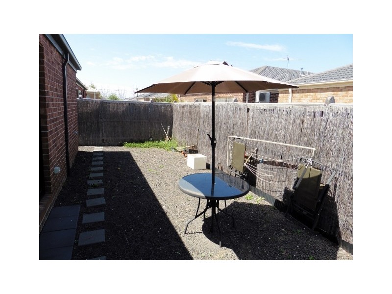 10 Camkerr Place, Lyndhurst VIC 3975