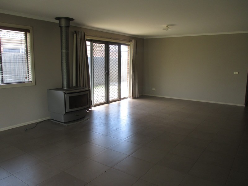 9 Georgia Close, Tooradin VIC 3980