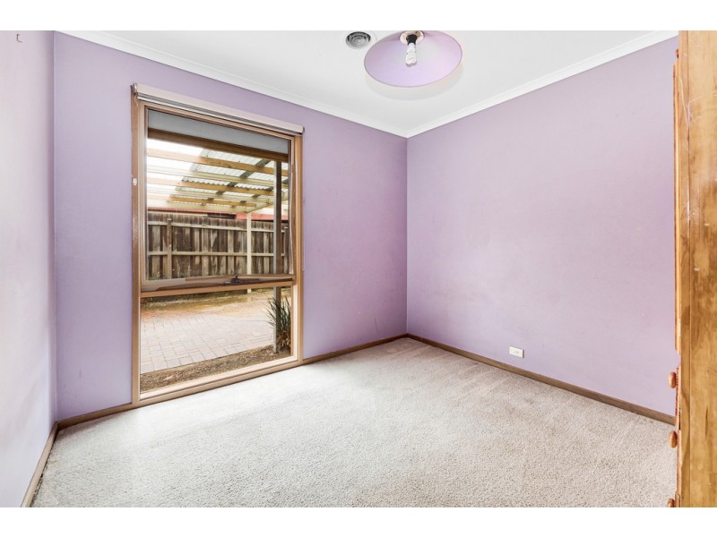 14 Brentwood Avenue, Cranbourne North VIC 3977