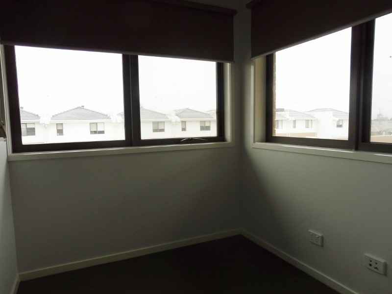 8 Sticht Way, Clyde VIC 3978