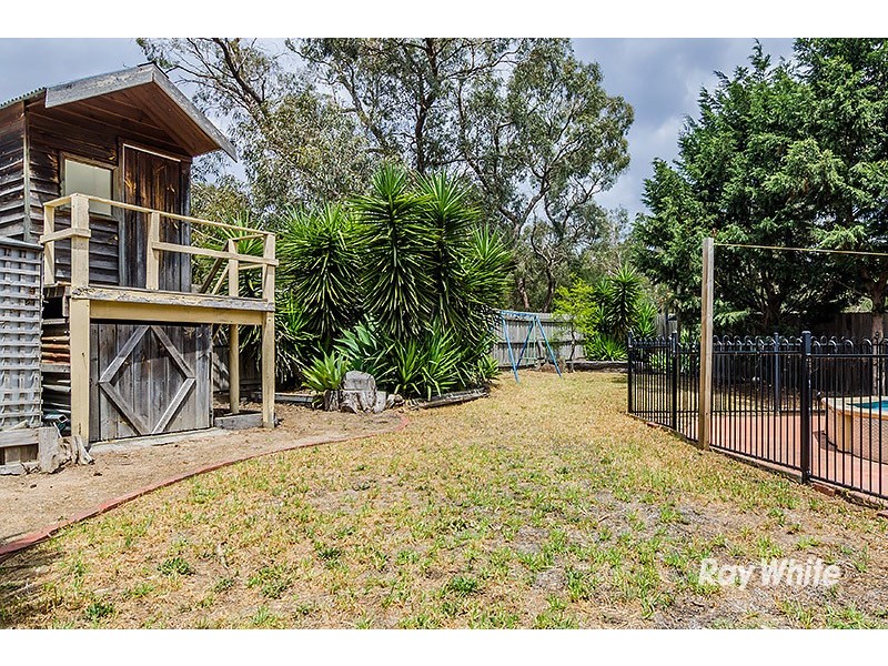 6 Rimfire Crescent, Cranbourne VIC 3977