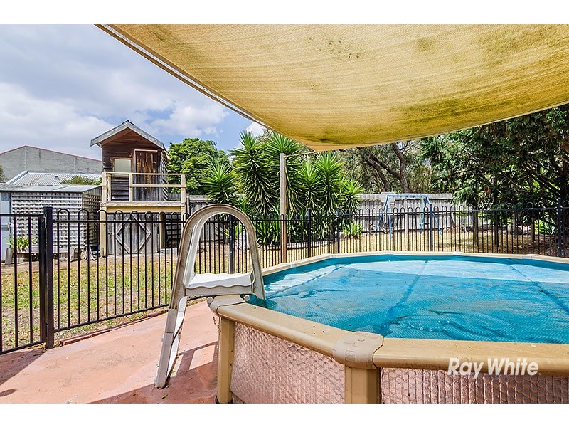 6 Rimfire Crescent, Cranbourne VIC 3977
