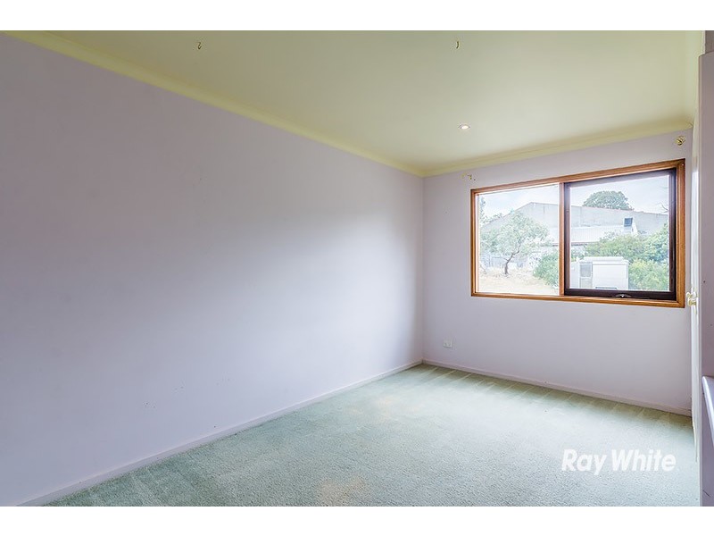 6 Rimfire Crescent, Cranbourne VIC 3977