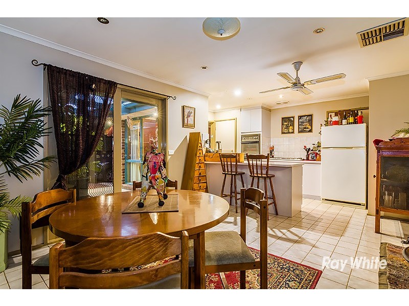 67 Courtenay Avenue, Cranbourne North VIC 3977