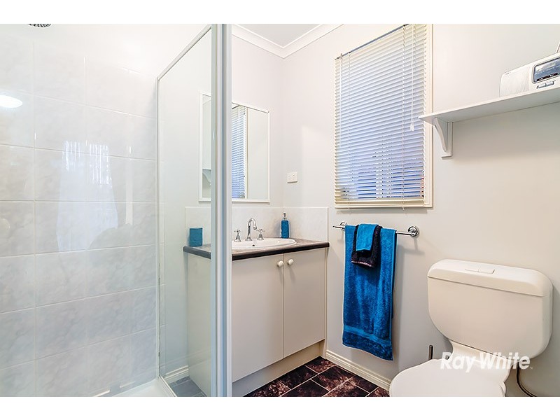 44 Stephellen Way, Cranbourne West VIC 3977