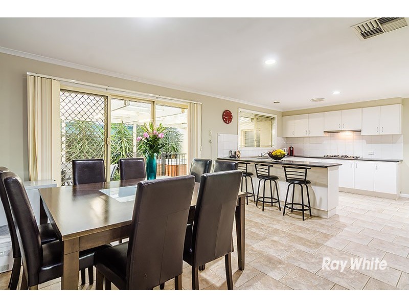 1 St Johns Wood, Skye VIC 3977