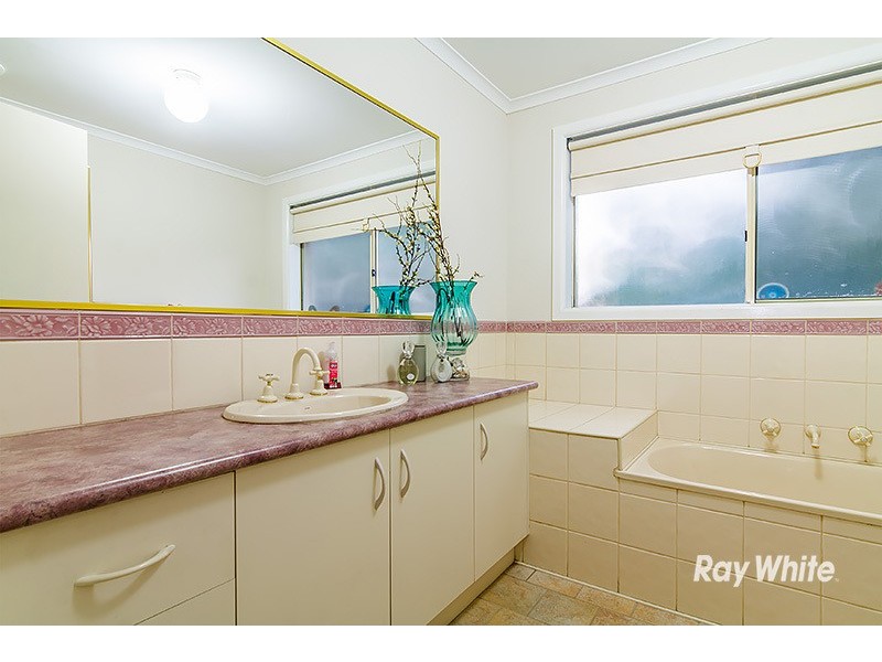 1 St Johns Wood, Skye VIC 3977