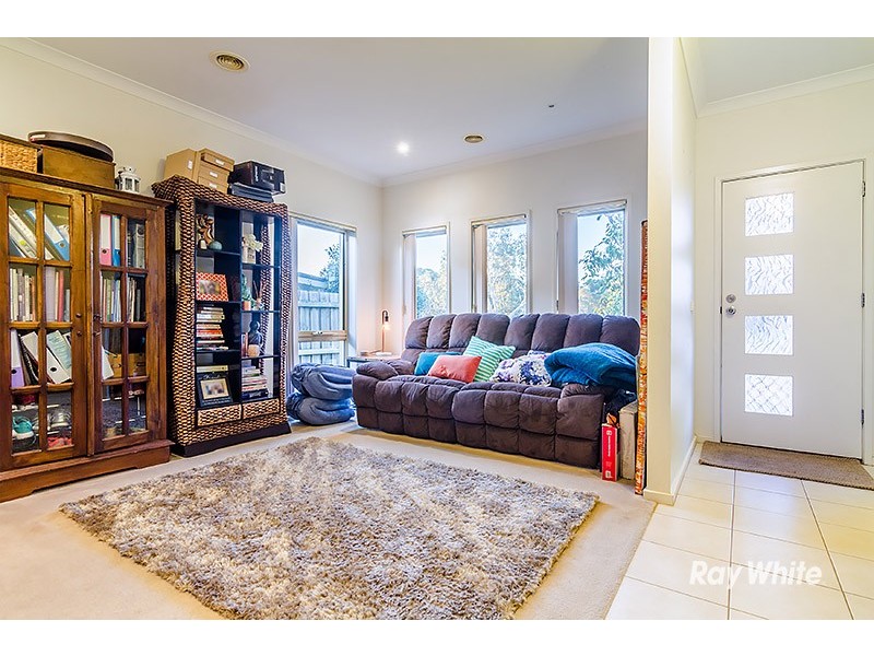 14 Gracehill Mews, Cranbourne VIC 3977