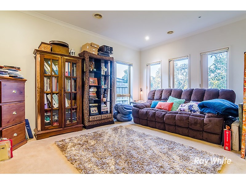 14 Gracehill Mews, Cranbourne VIC 3977