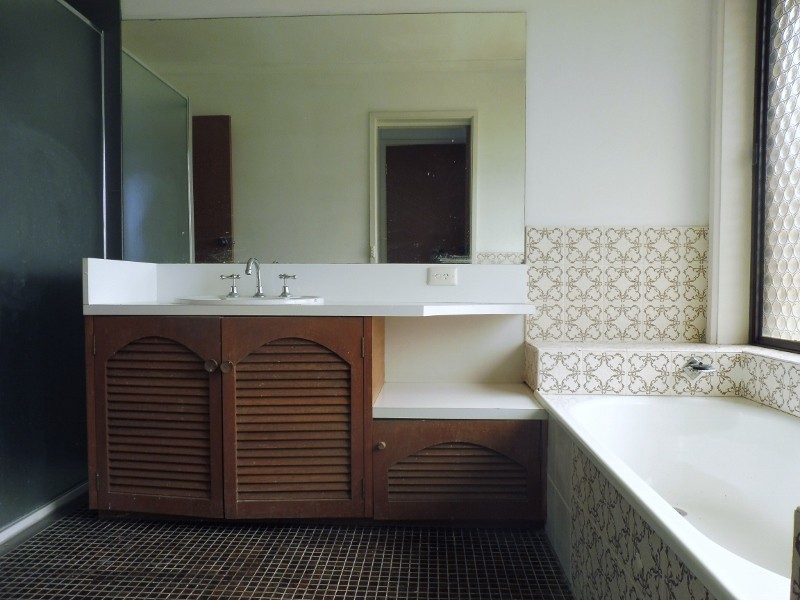 40 Volk Road, Cranbourne West VIC 3977