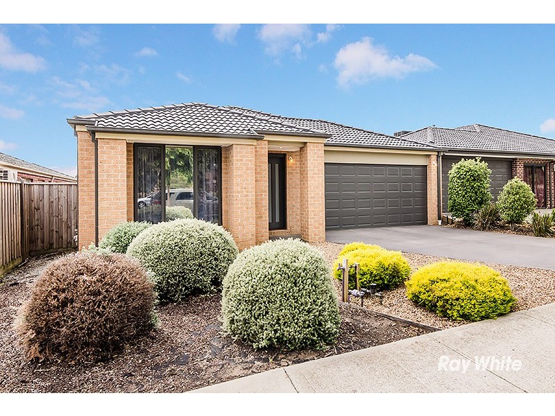 26 Everlasting Boulevard, Cranbourne West VIC 3977
