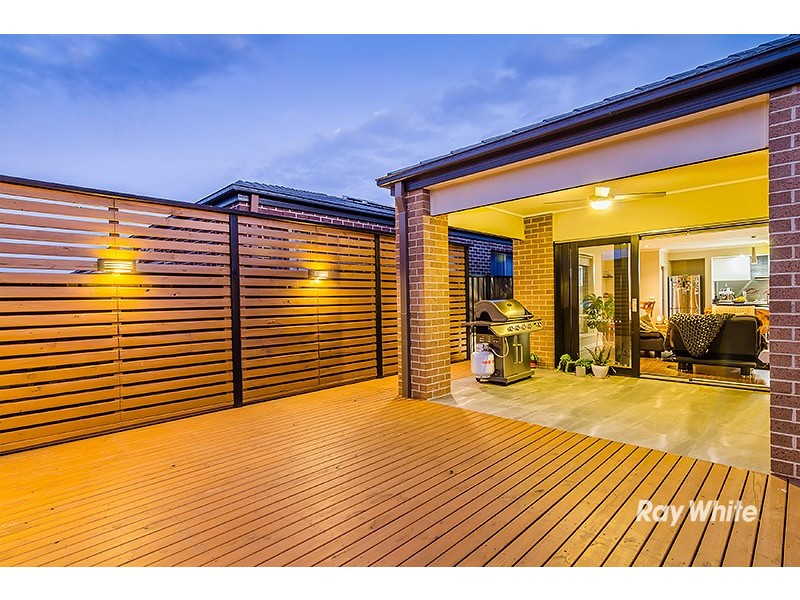 3 Gelderland Drive, Clyde North VIC 3978