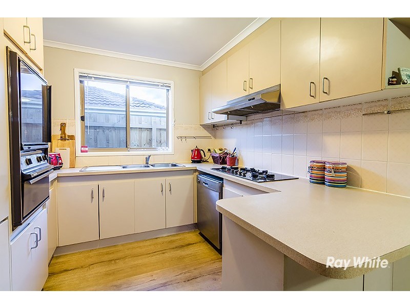 23 Marnie Drive, Cranbourne West VIC 3977