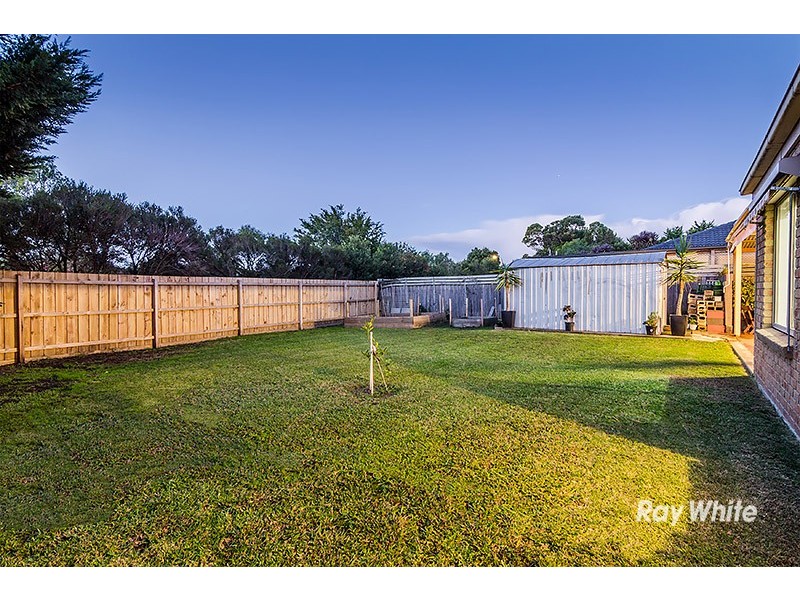 23 Marnie Drive, Cranbourne West VIC 3977