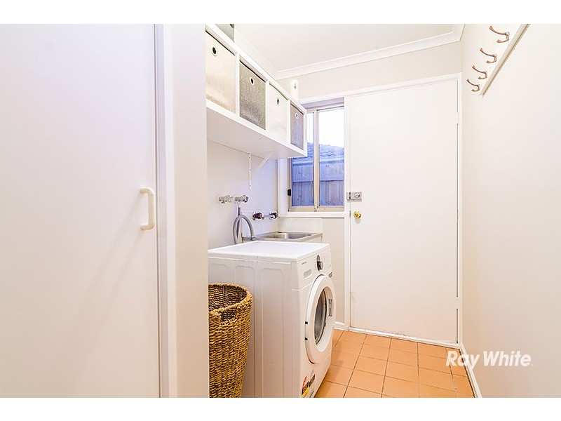 23 Marnie Drive, Cranbourne West VIC 3977