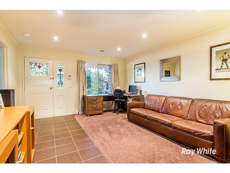 50 Bateman Grove, Hampton Park VIC 3976