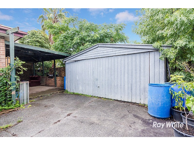 2 Ainsleigh Court, Cranbourne VIC 3977