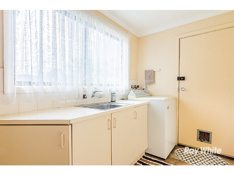 2 Ainsleigh Court, Cranbourne VIC 3977