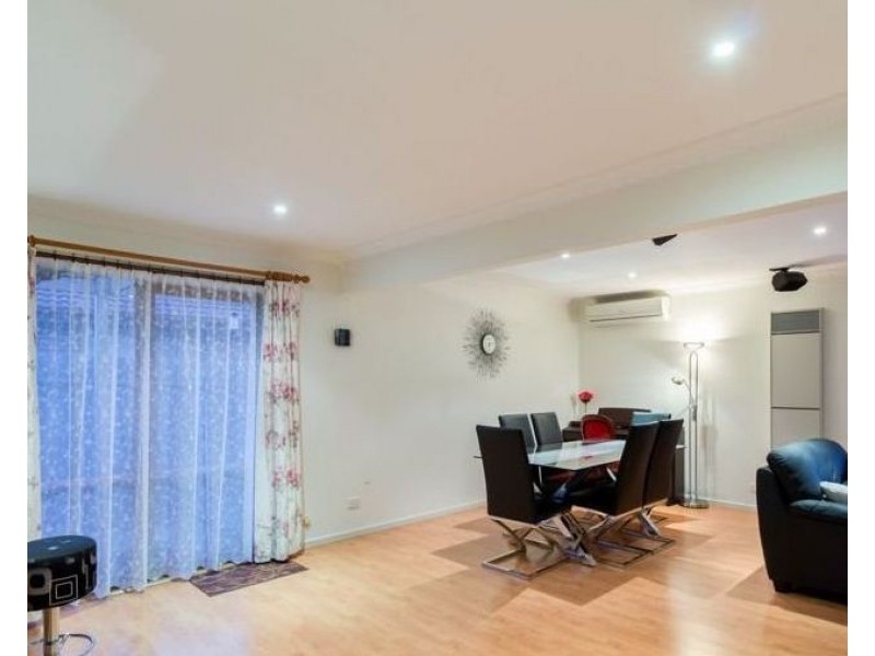 8 Cody Avenue, Hampton Park VIC 3976