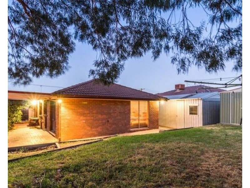 8 Cody Avenue, Hampton Park VIC 3976