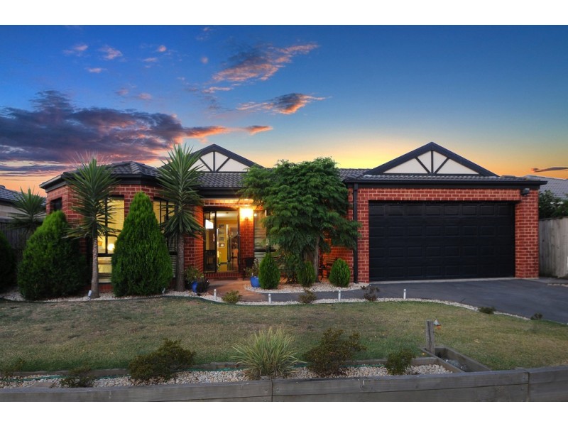 10 Red Oak Terrace, Lyndhurst VIC 3975