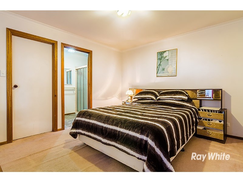 14 Elda Court, Cranbourne North VIC 3977