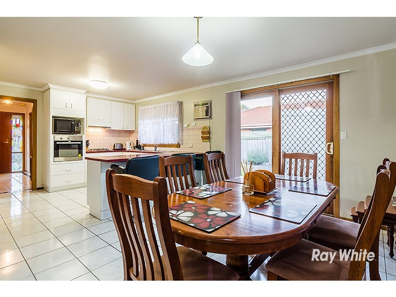 14 Elda Court, Cranbourne North VIC 3977