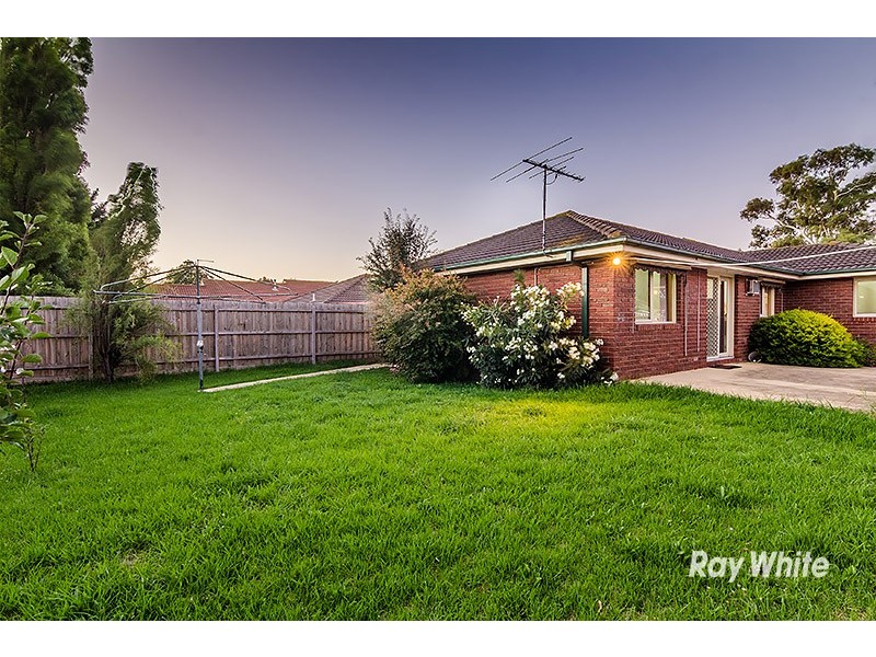 14 Elda Court, Cranbourne North VIC 3977