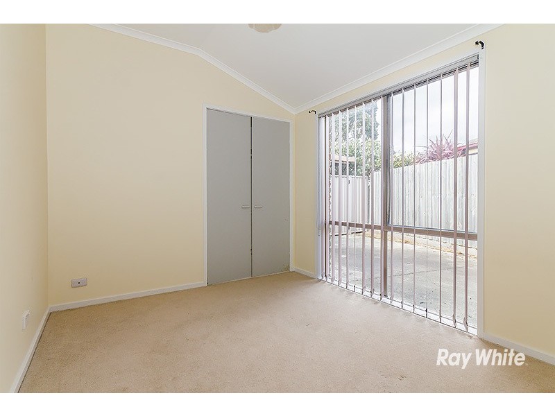 13 Jacinta Drive, Cranbourne West VIC 3977