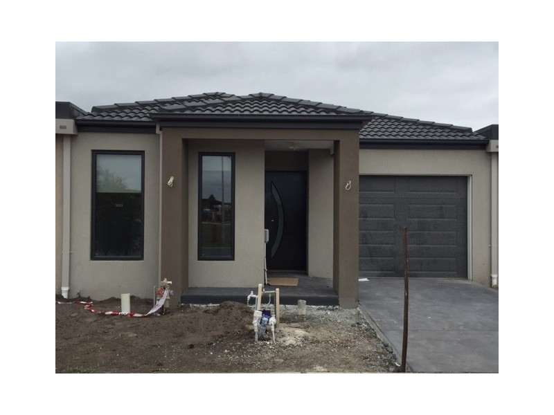 47 Wilkiea Crescent, Cranbourne North VIC 3977