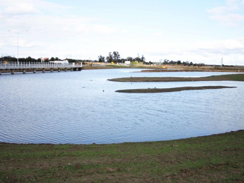 47 Wilkiea Crescent, Cranbourne North VIC 3977