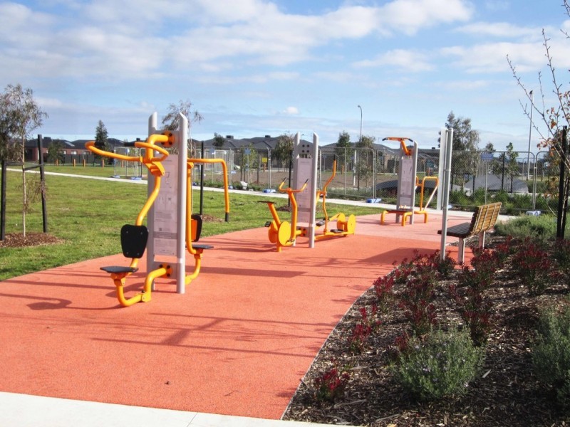 47 Wilkiea Crescent, Cranbourne North VIC 3977