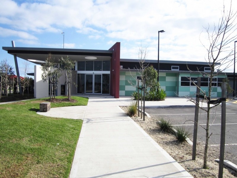 47 Wilkiea Crescent, Cranbourne North VIC 3977